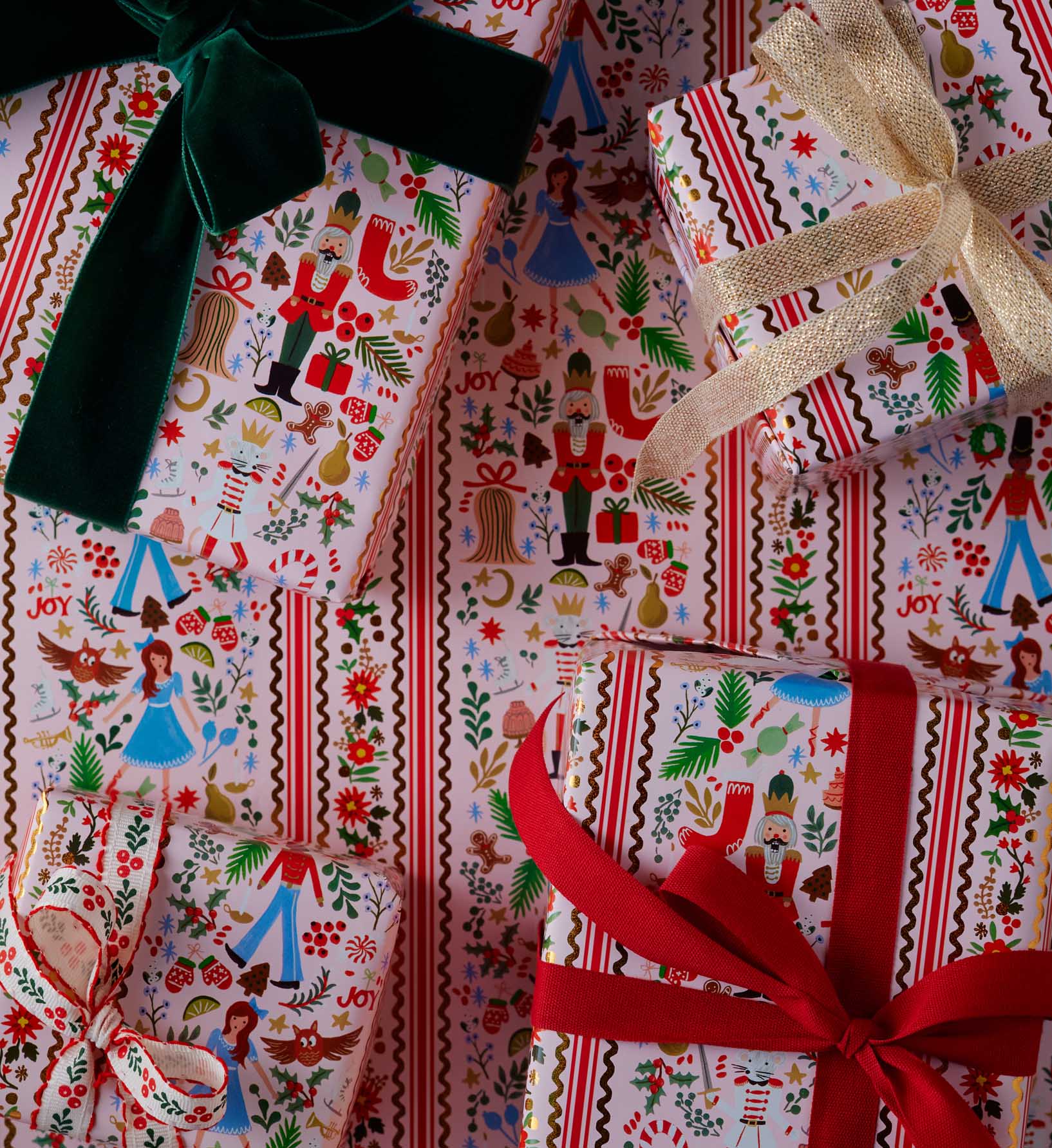 Holiday Wrapping Roll - Holly Jolly Nutcracker