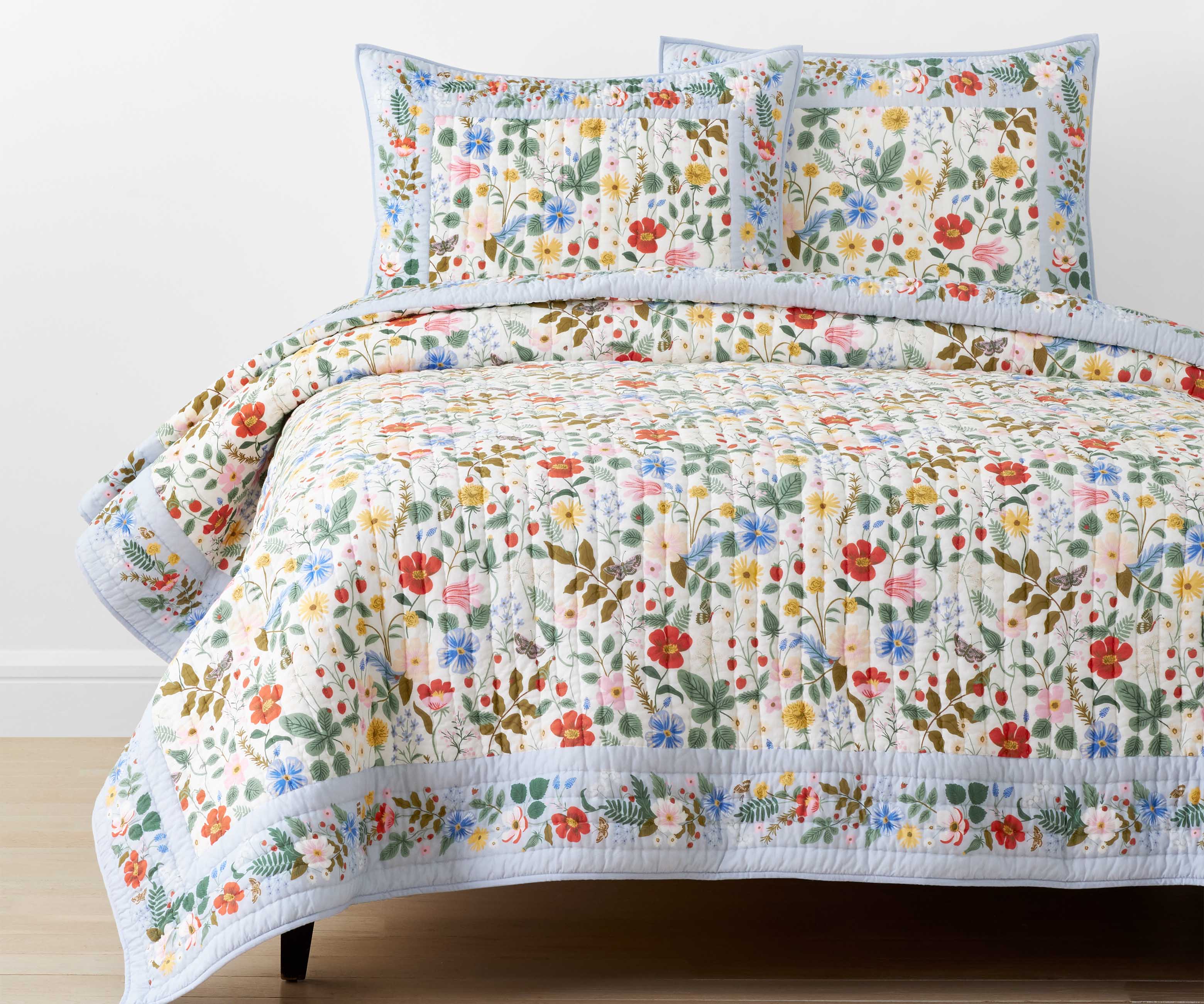 Cotton Quilt - Strawberry Fields