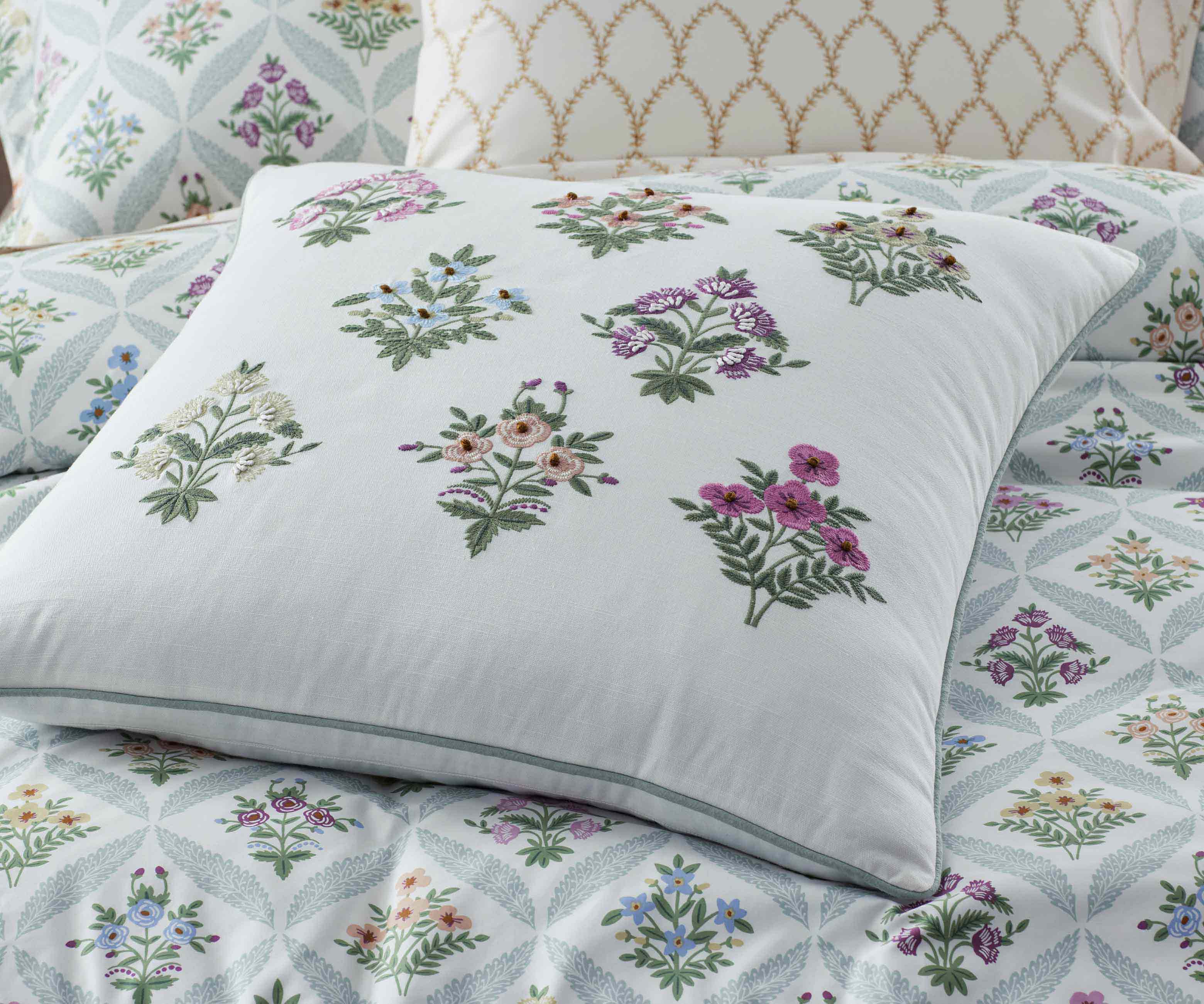 Embroidered Pillow Cover - Estee Garden